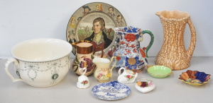 Lot 82 - Group of quality English ceramics inc Minton Cameo chamber pot (28cm W)