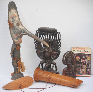 Lot 85 - Group of Balinese and Papua New Guinian wooden items inc statues, bowl,