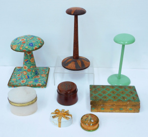 Lot 158 - Group lot of Ladies items inc 3 x Vintage Hat stands - pokerwork with