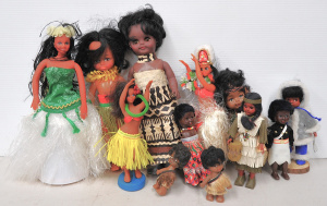 Lot 165 - Lot Assorted Tribal Style Dolls incl Mauri Girl, Girl with Tribal Dres