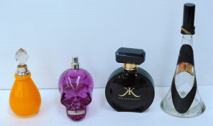 Lot 33 - Group of vintage and modern perfume bottles inc hand blown yellow glass