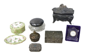 Lot 111 - Group lot inc Art Noveau metal jewellery casket, Lidded Poder Bowl, Me