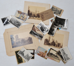 Lot 115 - Group 1920th C ephemera inc photographs, postcards etc inc some from t