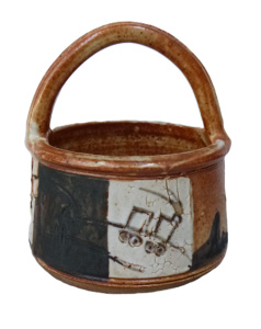 Lot 154 - Jan Bell c1989 Australian Studio Pottery basket - Red Oxide glaze w Bl