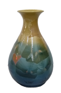 Lot 155 - Large modernist Chenco USA made Pottery Vase - Crystaline Glaze in Mus