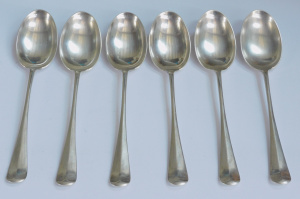 Lot 185 - Hallmarked Sheffield c1908 Sterling Silver Flatware - Set of 6 Tablesp