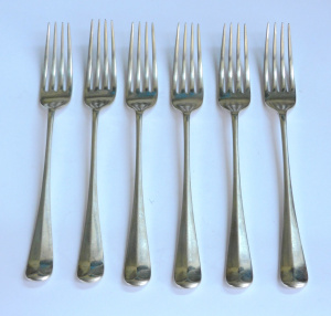 Lot 188 - Hallmarked Sheffield c1907 Sterling Silver Flatware - Set of 6 Forks