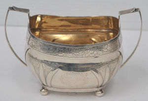 Lot 191 - Georgian c1811 London Hallmarked Sterling Silver Sugar Bowl - Twin han