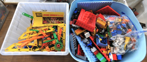 Lot 27 - 2 x Boxes of Vintage Lincoln International & Duplo pieces incl Ani