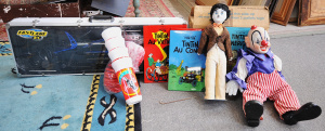 Lot 68 - Lot of Mixed Toys incl Tintin Wall Art, Boxed Fastlane RC Relicopter, C