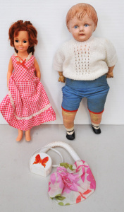 Lot 101 - 2 vintage dolls inc Krissy Doll with extendable hair and hair dryer ac