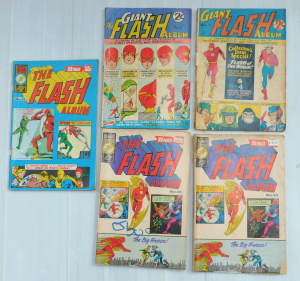 Lot 102 - Small lot - Vintage Australian 'The Flash' Comic books - Number 2 &amp