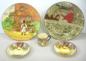 Lot 181 - Group vintage Royal Doulton series ware inc Jackdaw of Rheims Cabinet