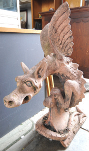 Vintage aggregate wyvern roof finial (af) - 76cm H