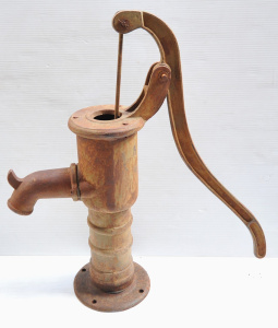 Lot 37 - Vintage Cast Metal Hand Crank Water Pump - Approx 67cm H
