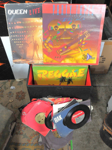 Lot 47 - Lot of 45 Rpm Vinyl Singles, Vinyl LP Albums & Modern Flea Market B