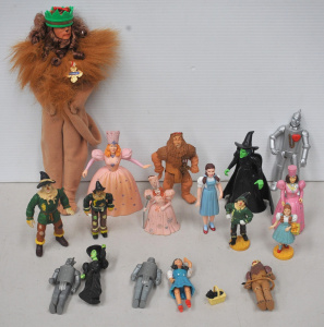 Lot 131 - Group of the Wizard of Oz toys of various sizes and makes, up to 12 Co