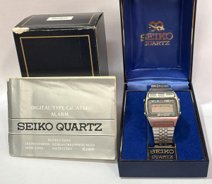 Lot 183 - Vintage Gents Seiko quartz Digital Type Cal A134 Alarm Watch with box,