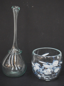Lot 220 - 2 pces signed Australian Art glass inc Julio Santos clear long necked