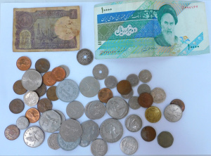 Lot 36 - Group of vintage international currency inc 1936 Territory of New Guine