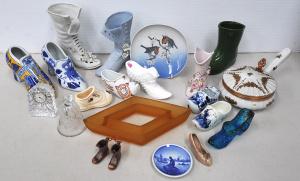 Lot 100 - lot vintage Ceramics & Glass inc Waterford crystal clock, Fenton M