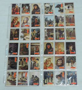 Lot 125 - Set of 66 Vintage Planet of the Apes Trading Cards - all marked 'copyr