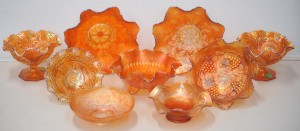 Lot 147 - 9 pces Vintage Marigold Carnival glass Bowls & Compotes inc Crown