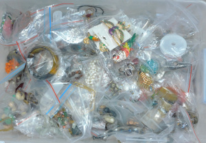 Lot 42 - Very large lot of costume jewellery in a big tub inc brooches, bangles,