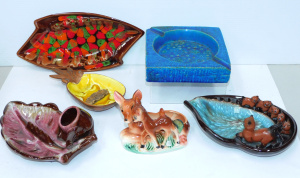 Lot 87 - Group lot Retro Ceramic Ashtrays inc Bitossi Rimini Blu (chips to edges