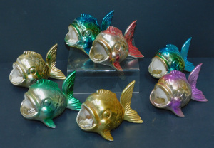 Lot 145 - School of Fish 1950s Kitsch Japanese Lustre Ceramic Ashtrays - gilt wi