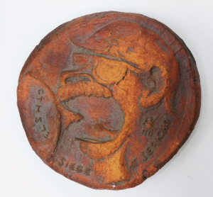 Lot 177 - Unusual Vintage Australian Pottery Double Sided medallion - 'Siege at