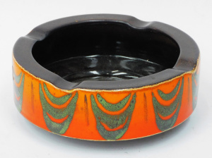 Lot 198 - West German Mid Century Dumbler & Breiden Ashtray 455-16 Brown wi