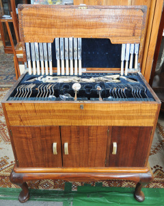 Lot 7 - 1930s fiddleback silky oak cutlery cabinet with cabriole legs and assort