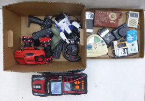 Lot 22 - 2 x Boxes inc Portable radios - Sanyo, Realistic, Thorn, Astor etc &am