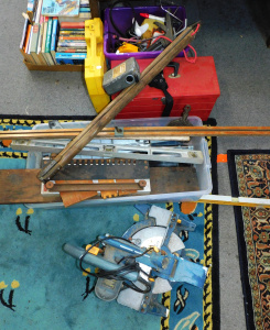 Lot 51 - Large lot of tools inc vintage Cowley Automatic Level with tripod, drop