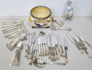 Lot 133 - Mixed lot inc Lladro bass guitar player figurine (19cm H), large quant