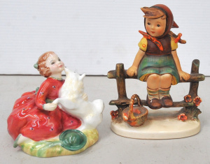 Lot 188 - 2 pces vintage ceramic Figures inc Royal Doulton Home Again HN2167 10c