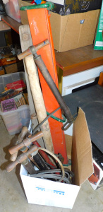 Lot 019 - Box Lot of Assorted Vintage Items inc Australian Davis and other stirr