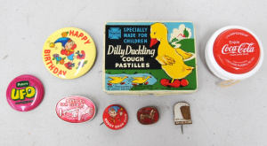 Lot 042 - Small group lot vintage inc Coca Cola Championship Yo-Yo, Dillu Duckli