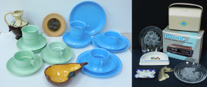 Lot 090 - Mixed Group lot inc Nally melamine picnic set, Dyson Australian Potter