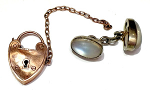 Lot 177 - Grp 9ct gold - rose gold heart lock & double white gold cufflink