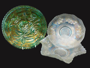 Lot 186 - 3 pce Vintage Carnival Glass inc 2 x Fenton Iridescent White Orange Tr