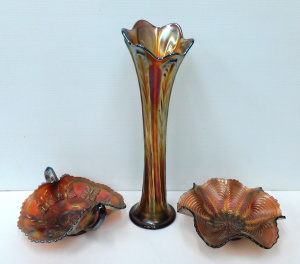 Lot 194 - 3 pces Vintage Fenton Purple Carnival Glass inc Iridescent Ribbed Vas