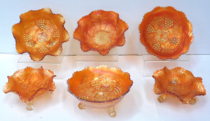 Lot 108 - 6 x Vintage Fenton Iridescent Marigold Tri Footed Carnival Glass Bowls