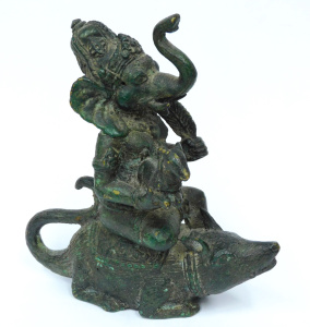 Lot 146 - Vintage SE Asian (likely Thai or Indonesian) bronze statute of Hindu d