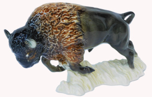 Lot 191 - c1965 German Goebel Bison ceramic figure - Model CW58 10cm H