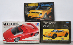 Lot 98 - 3 vintage unmade Japanese model kits inc Nitto Kagaku 124 Lamborghini M