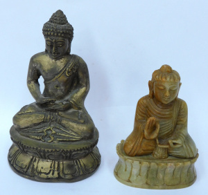 Lot 133 - 2 x vintage seated Buddha figurines inc cast metal (12cm H), carved so