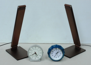 Lot 022 - Group lot - Pair modern Lucci Ledlux Touch Lamps model 18T8 BRNZ + 2 s