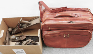 Lot 047 - Group lot inc Box Carpenters planes - Maple 04, Falcon etc & Leath